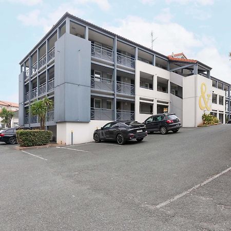 B&B Hotel באיון מראה חיצוני תמונה